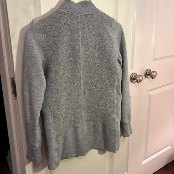 Lululemon full zip grey sweater/jacket with wool size 4 - Picture 6 of 8